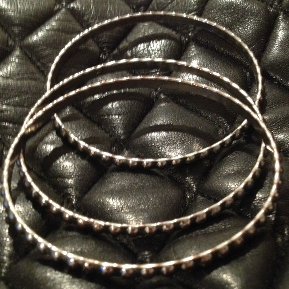 Bangles - Picture 3 of 3