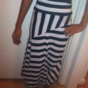 Maxi skirt