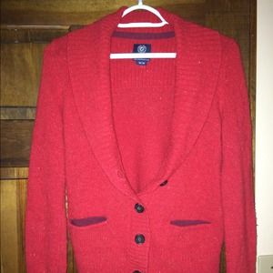 Red American Eagle 4-button sweater.