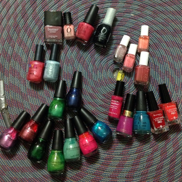 Nail polish lot