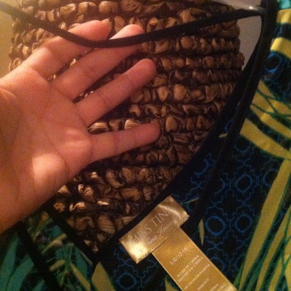 ✔️✔️SOLD✔️✔️at a diff website - Picture 3 of 4