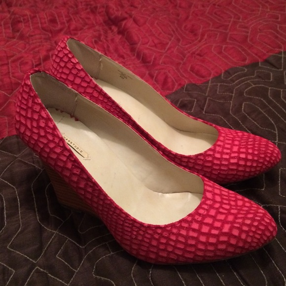 Red suede wedges