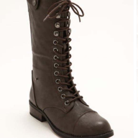 Laced Up Black Combat Boots - Picture 2 of 4
