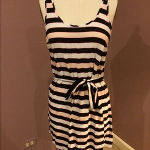 H&M Horizontal Striped Shift Dress