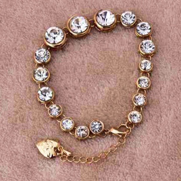 Shines Betsey Johnson Crystal Bracelet - Picture 2 of 3