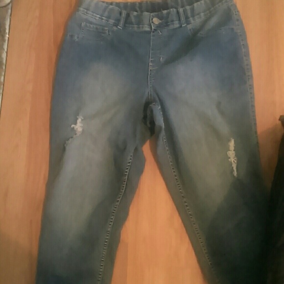 **final markdown**Lane Bryant size 18 skinny jeans