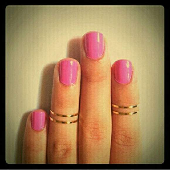 Jewelry - Bundle! 4 piece midi ring set and bow midi set