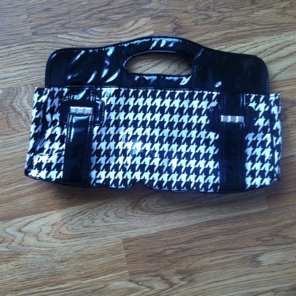 Houndstooth handbag . NOW HALF OFF !!!!