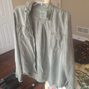 Army green shirt/jacket/sweater