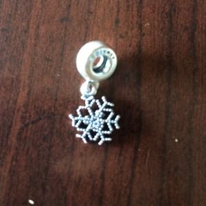 Mickey snowflake bead from pandora