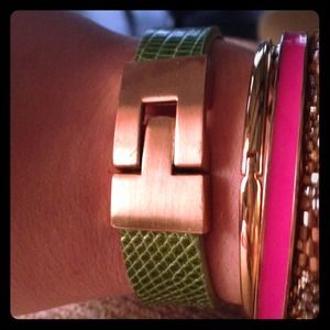 Leighelena jigsaw bracelet