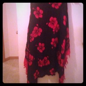 Swimsuit cover up or shirt .  . Skirt or wrap ❤️