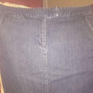 Denim skirt