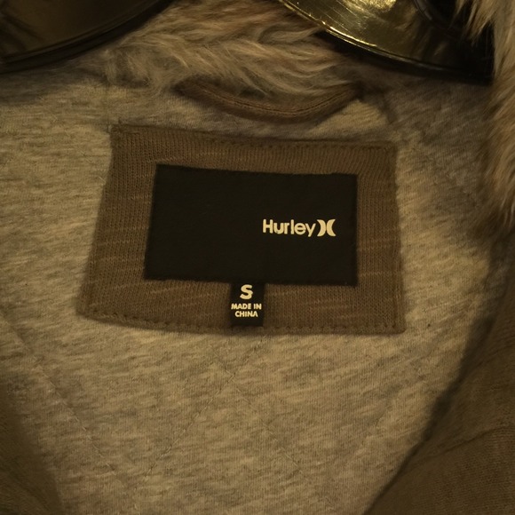 ❌SOLD❌ Hurley light jacket - Picture 4 of 4