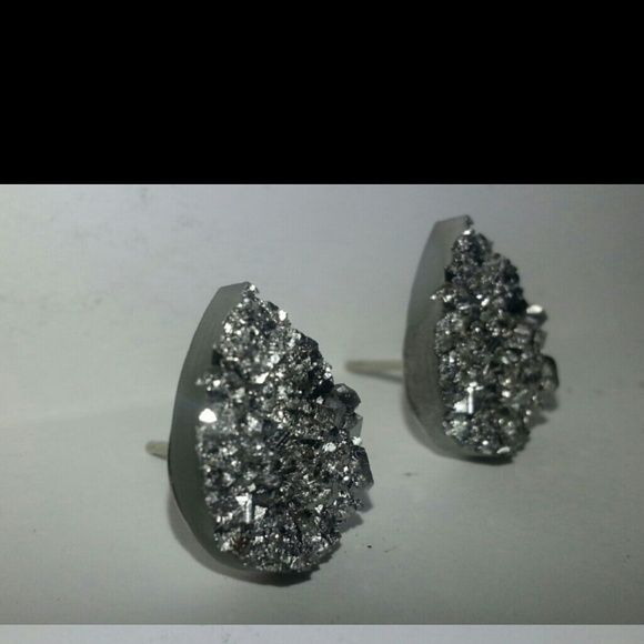 Handmade Silver Tear Drop Druzy Style Earrings
