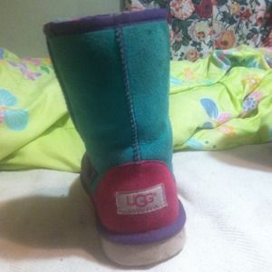 UGG Boots kids size 3