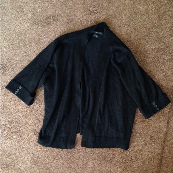 Black basic mid-sleeve cardigan *NWOT*