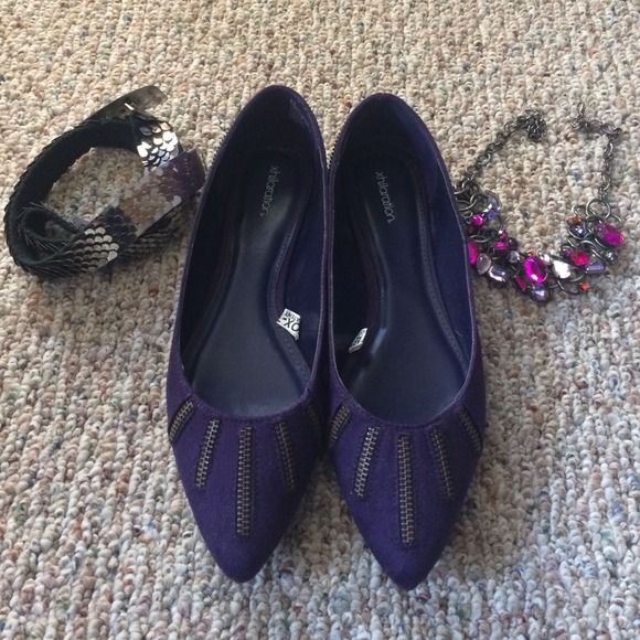 Brand New Purple Flats Zipper Detail