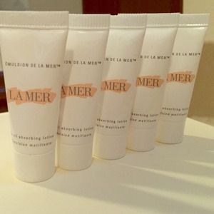 La Mer Oil Absorbing Lotion