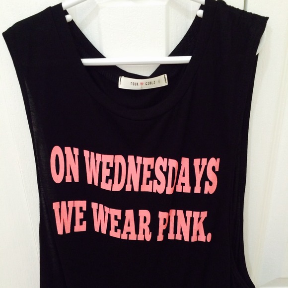 A Wednesday we wear pink side cut-out tank top.