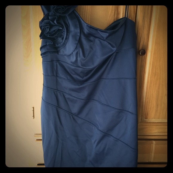 Jessica Simpson Collection dress