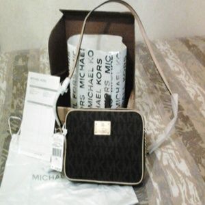 Brand new Michael Kors Crossbody