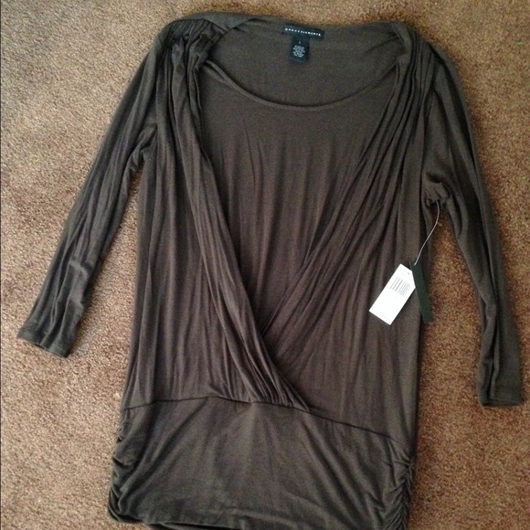 Luxurious *NWT* chocolate brown stretchy top