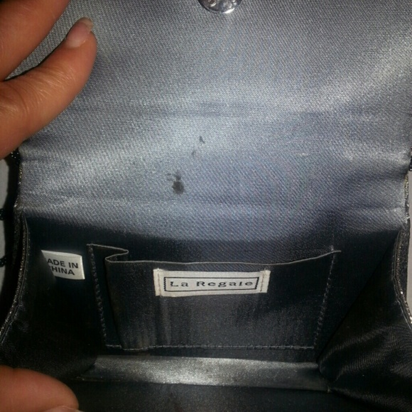 👜 Shimmery after 5 purse 👜 - Picture 2 of 4