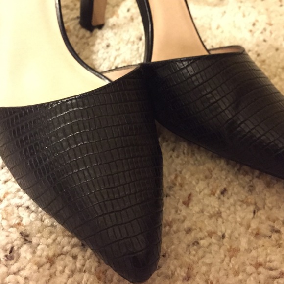 Black Cynthia Heel - Picture 4 of 4