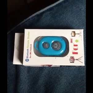 New Bluetooth Remote Shutter for taking selphies