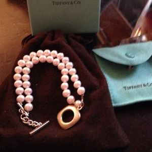 Tiffany & Co double strand pearl bracelet