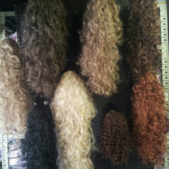 Beautiful hair wigs, extension.