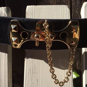 🆕 BCBGMAXAZRIA Toggle Waist Belt