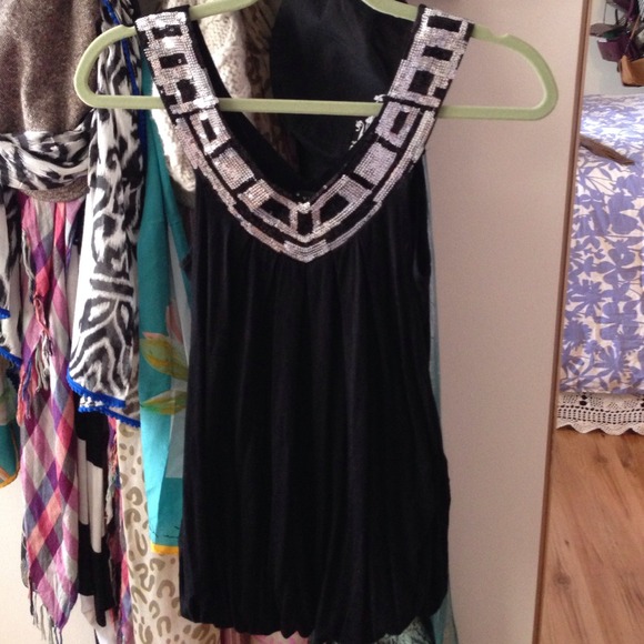 Sequin collar top (3X$25)