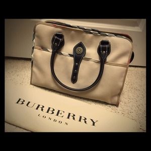 Authentic Burberry Purse