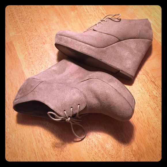 ON HOLD!!!! Tan suede booties w/ wedge.