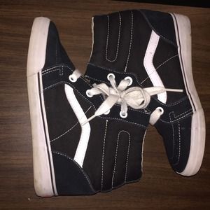Vans Retro Wedge Sneaker