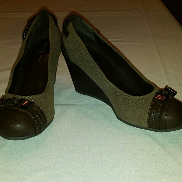 Wedges Faded Glory