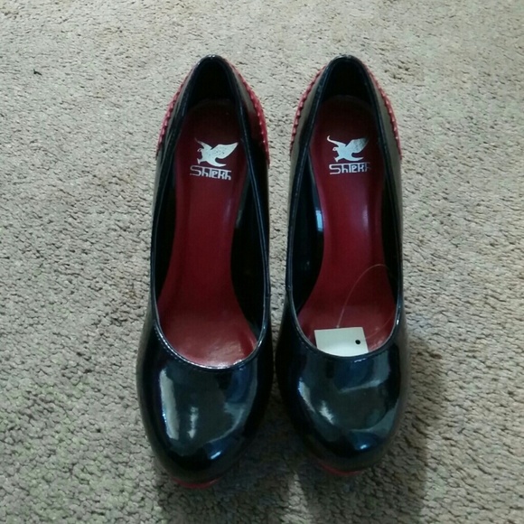 Sheik Shoes - size 6 - Picture 2 of 3