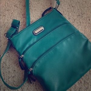 Van Heusen cross body purse teal NWT
