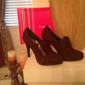 BCBGirls suede brown shoes
