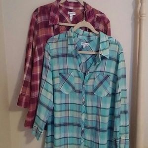 2 Plaid Long Sleeve Shirts