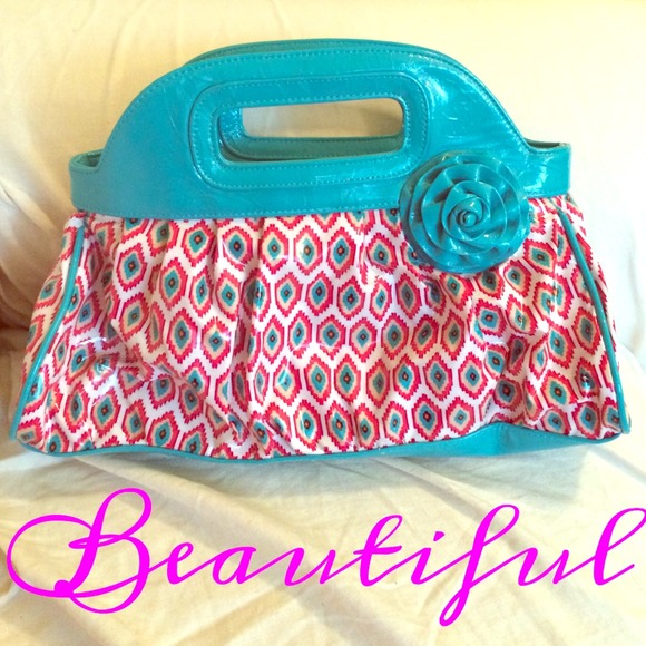Vera Bradley Handbags - VERA BRADLEY FRILL- Got It Handled, Call Me Coral