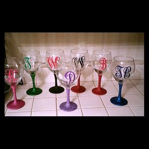 Customized wine glasses