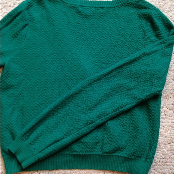 Textured Cropped Green Cardigan - Picture 4 of 4