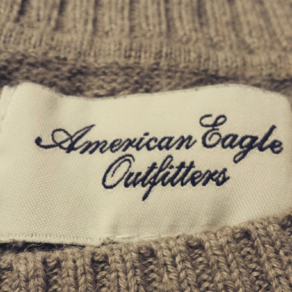 Top - Picture 2 of 3