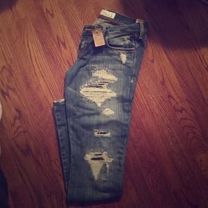 NWT Women's Hollister Jeans