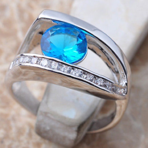 ‼️Blue  topaz ring - Picture 1 of 4