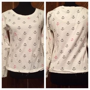 ⚓️Anchor graphic white sweater⚓️