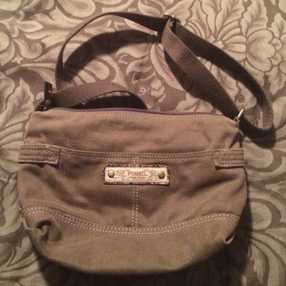 Army green canvas fossil purse